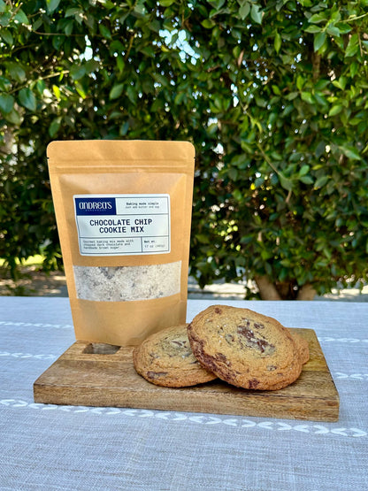 Bag of Andrea’s Bakehouse organic chocolate chip cookie mix and a plate of homemade cookies